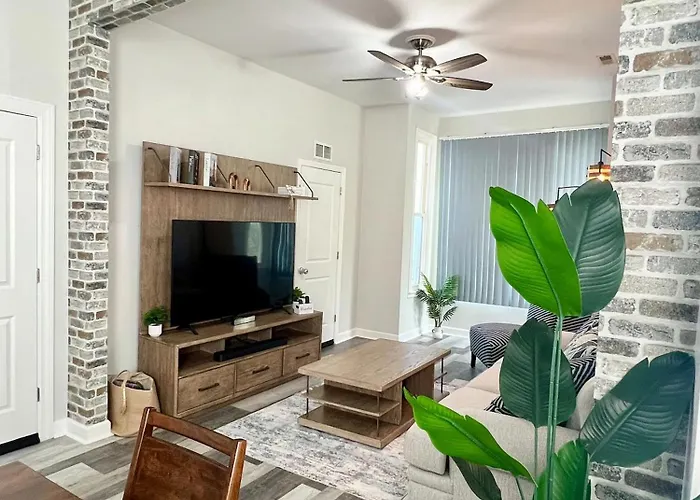 Stylish 3bedroom Aparment W Games & Free Parking Apartamento *