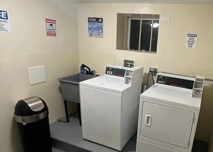Stylish 3bedroom Aparment W Games & Free Parking Apartamento