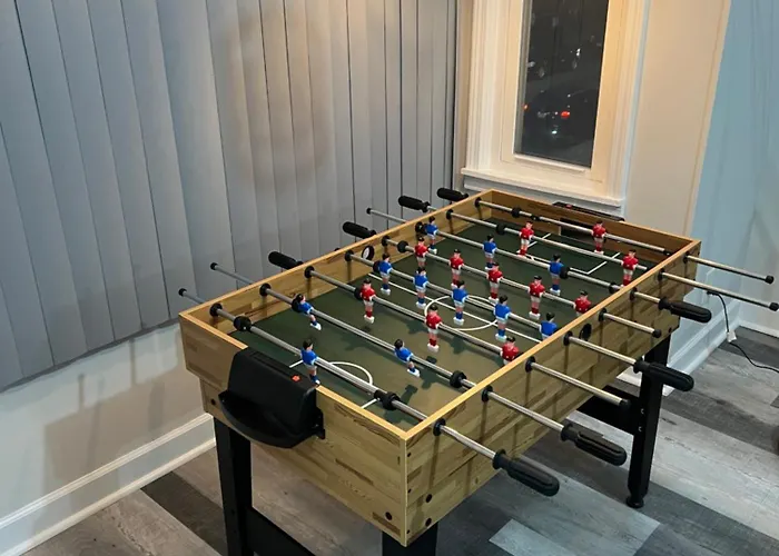 Stylish 3bedroom Aparment W Games & Free Parking Chicago